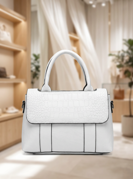 Chiara — Pelle Vera. Stile Autentico.