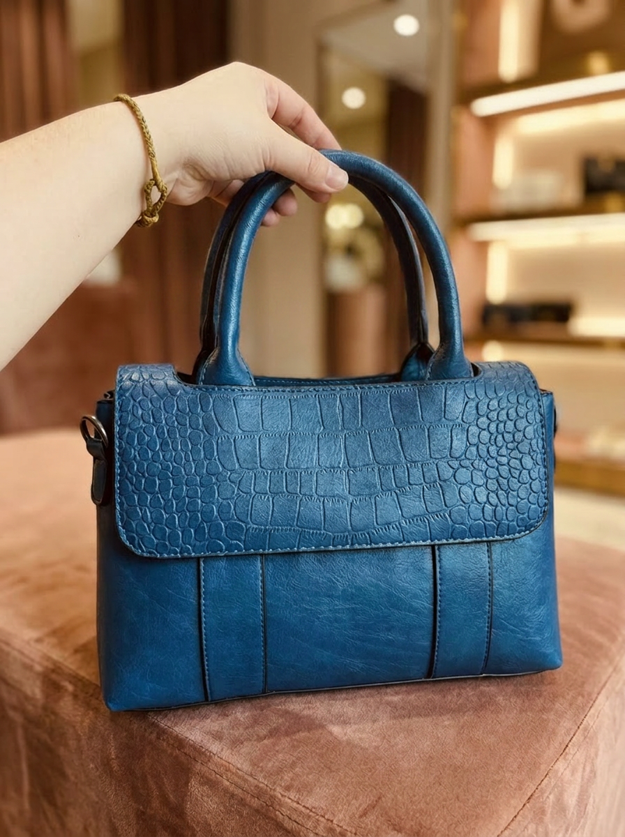 Chiara — Pelle Vera. Stile Autentico.